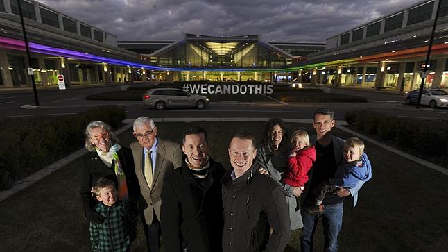 Rich Lister Terry Snow lights up his Canberra Airport in support of gay marriage