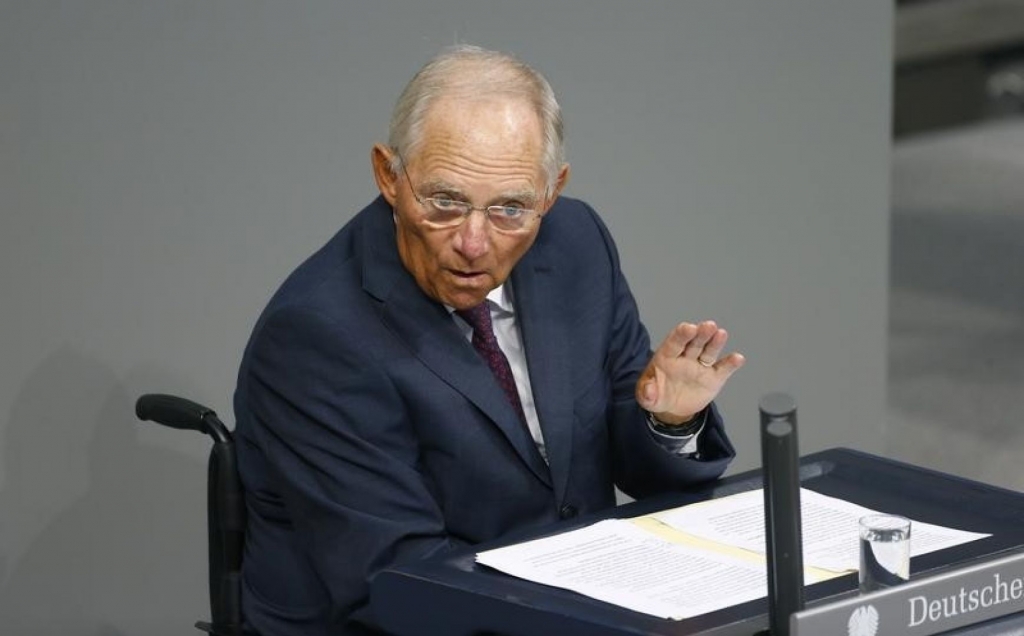 Give Greece a chance says Schaeuble before German vote