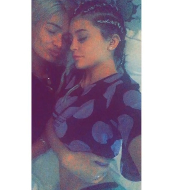 Kylie Jenner debuts brand new cornrow hairstyle 13th August 2015