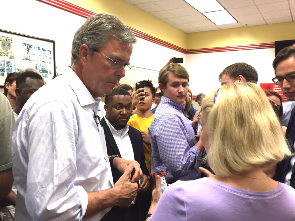 Jeb Bush speaking with supporters at the Varsity in Atlanta