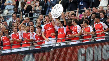 Per Mertesacker centre has backed Arsenal to mount a title challenge after their Community Shield triumph