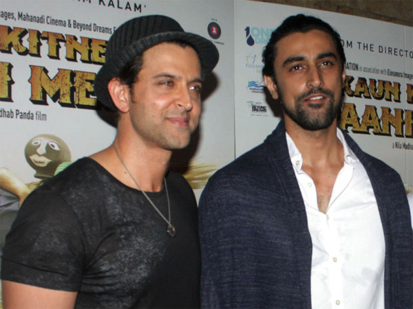 Kunal, Dia, Kiran, Rakesh Mehra and others at Kaun Kitney Paani Mein screening!