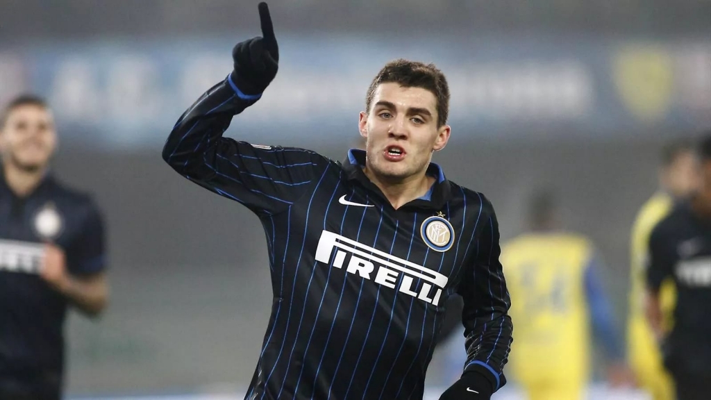 Mateo Kovacic in action for Inter Milan