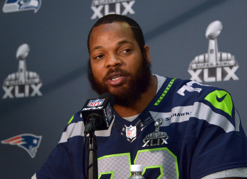 Michael Bennett critiques Ryan Tannehill Quarterbacks