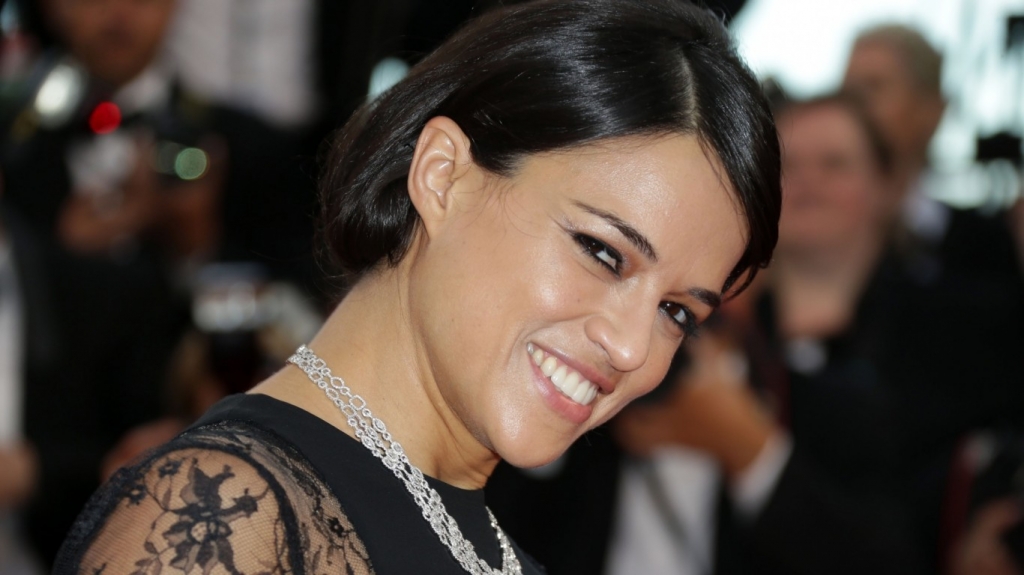 Michelle Rodriguez dines on mouse stewed in her own urine for Bear Grylls show