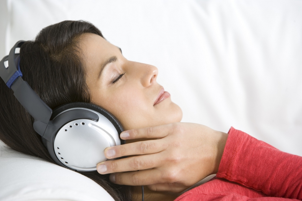 Listening to music before surgery can reduce pain and lessen anxiety