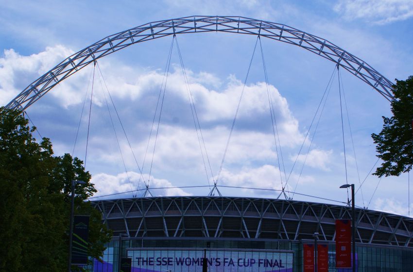 Arsenal FC Defeat Chelsea FC 1-0 Lift FA Community Shield