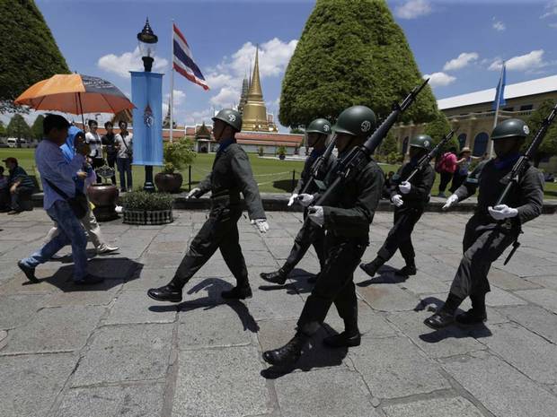 Police issue sketch of man sought for Bangkok bombing