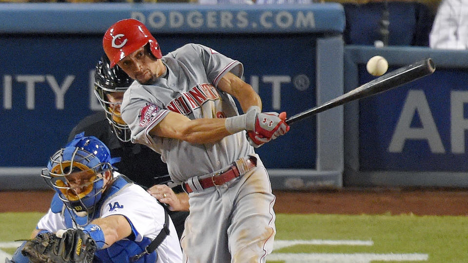 Reds hammer Latos, route Dodgers 10-3