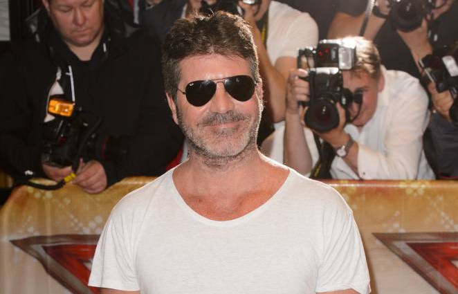 Simon Cowell has a neckbeard now