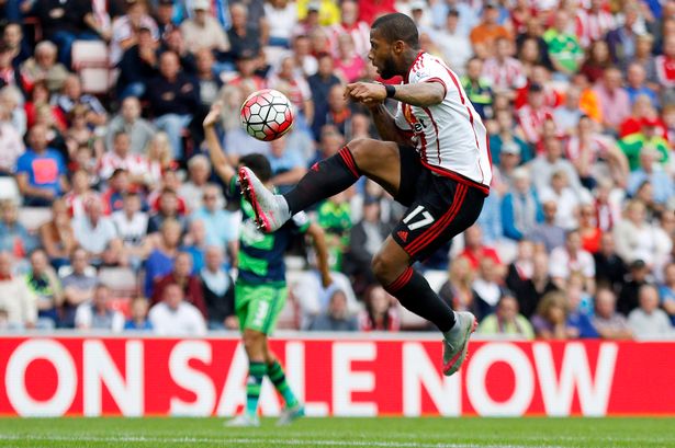 Sunderland's Jeremain Lens in action