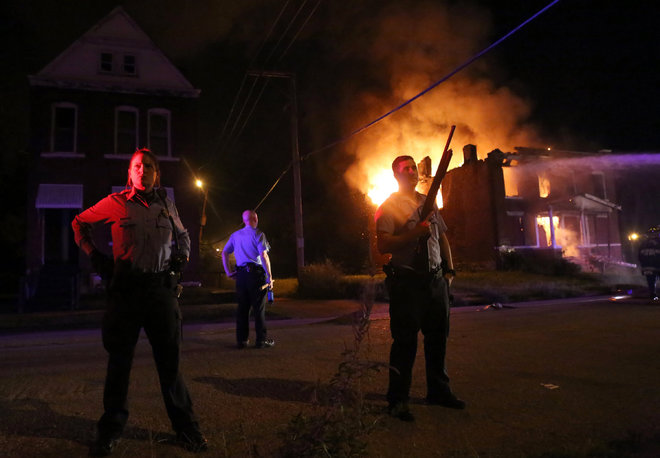 St. Louis police arrest 9 in fatal shooting protests