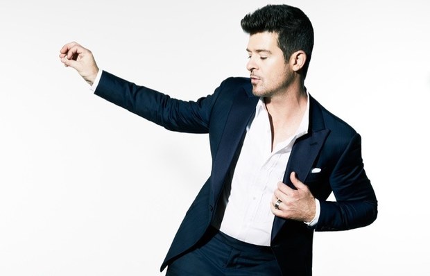 Robin Thicke's family helped him get over Paula Patton