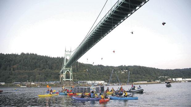 On July 29 Greenpeace activists hung under St John’s Bridge and kayakers gathered in the Williamette River in Portland Oregon in an attempt to block the Shell leased icebreaker MSV Fennica from reaching the Pacific Ocean to return to Alaska