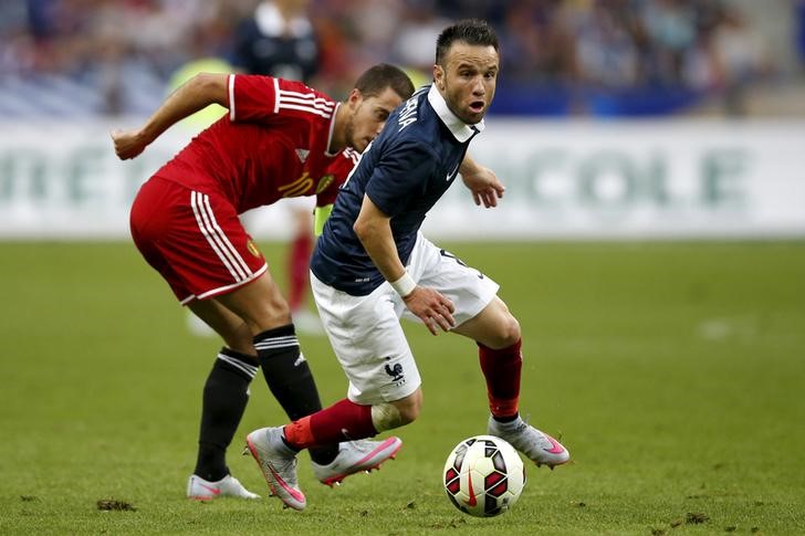 Mathieu Valbuena joins Lyon in three-year deal