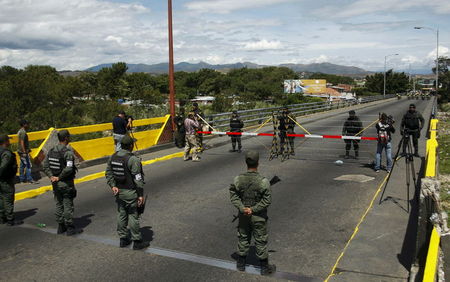 Colombia Says It Respects Venezuela's Decision To Close Borders