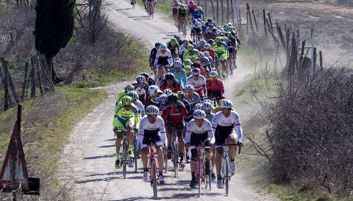 Tour of Spain organisers act over dangerous first stage