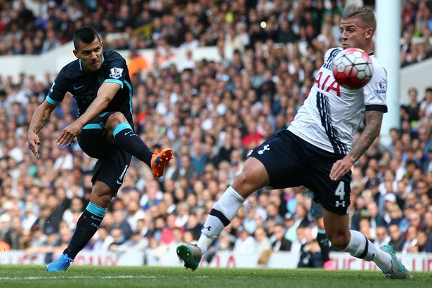 Sergio Aguero has an unsuccessful shot past Toby Alderweireld