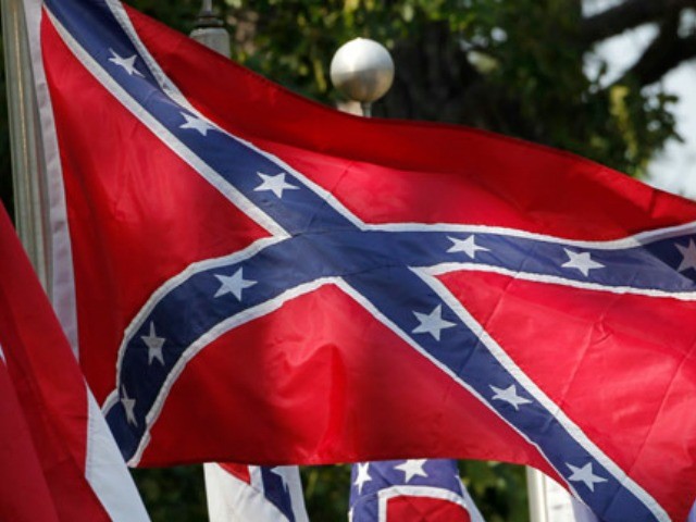 Georgia Rockmart High School placed on lockdown over a boy with Confederate flag