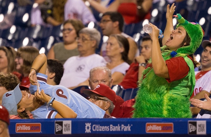 Phillies Swept in Doubleheader by Cubs