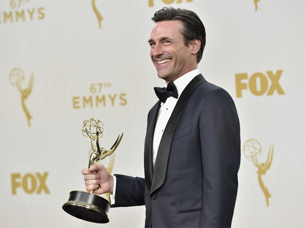 Actor Jon Hamm winner of Outstanding Lead Actor in a Drama Series for ´Mad Men´ poses in the press room at the 67th Annual Primetime Emmy Awards at Microsoft Theater