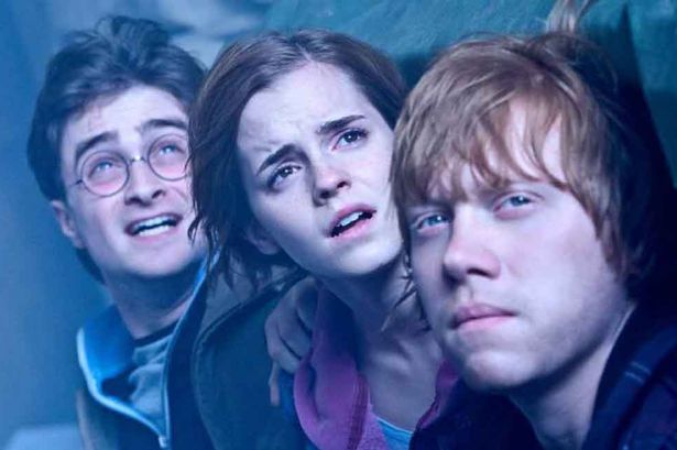 This is why Harry Potter fans are leaving secret notes in JK Rowling’s books