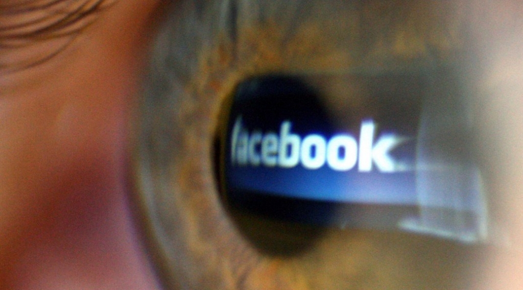 Facebook launches 360 Video