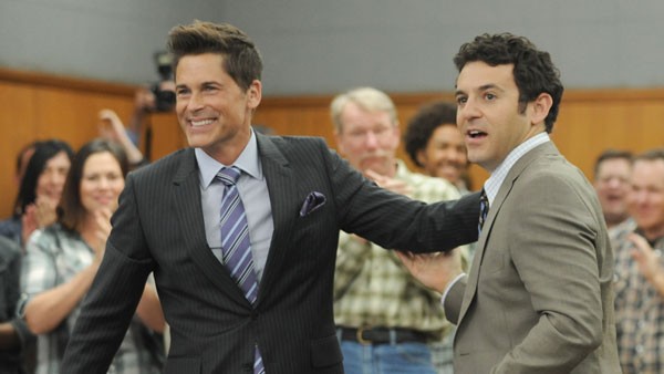 Rob Lowe, Fred Savage court laughter as brotherly lawyers