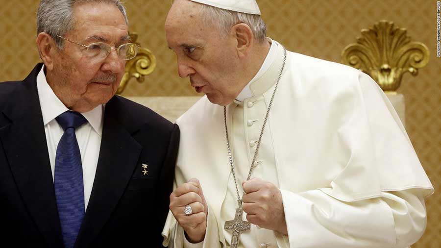 Pope-Castro-Cuba