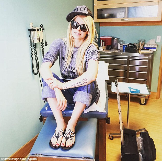 Heartbreaking! Avril Lavigne opens up about her battle with Lyme disease