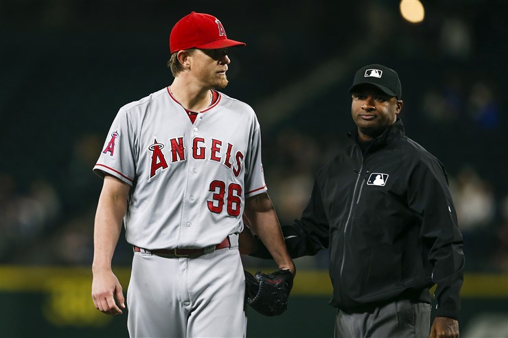 Jered Weaver, Kyle Seager in war of words