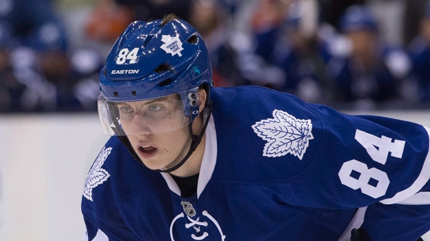 Leafs captain Dion Phaneuf takes Mitch Marner under his wing