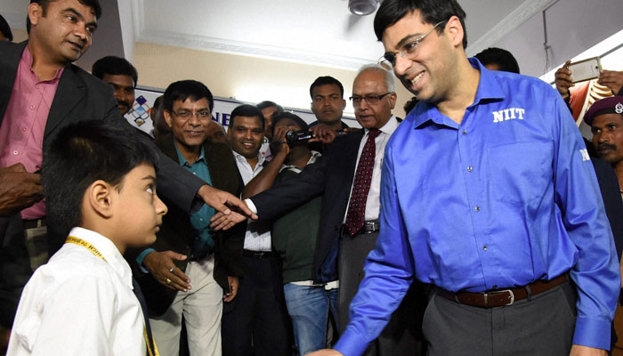 Viswanathan Anand draws with Magnus Carlsen finishes ninth in Sinquefield Cup