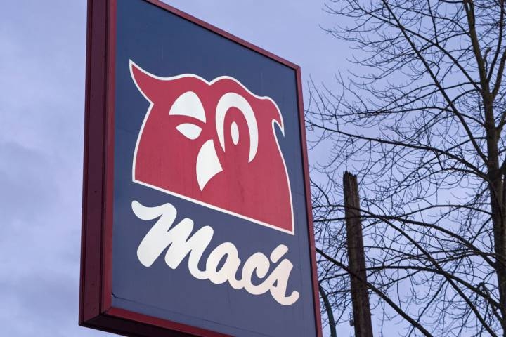 Mac's convenience stores to get a new name