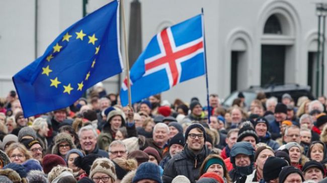 Icelanders call on government to take in more Syrian refugees