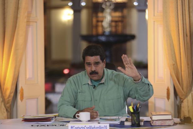 Venezuela's president urges OPEC to call heads of state summit