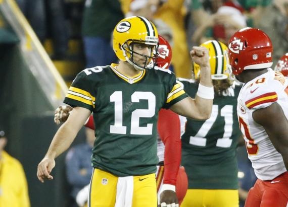 Rodgers 5 TDs Lead Packers Over Chiefs