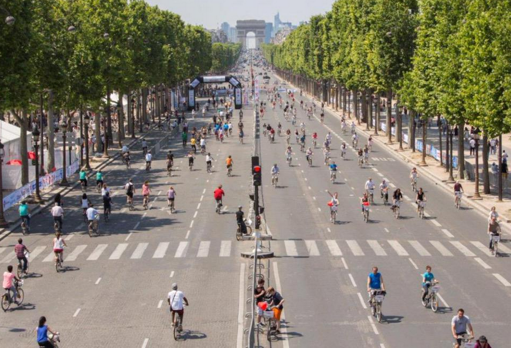 Paris car free