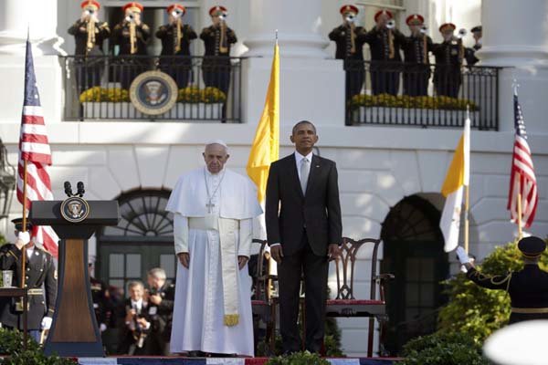 Children complete scene for Pope Francis