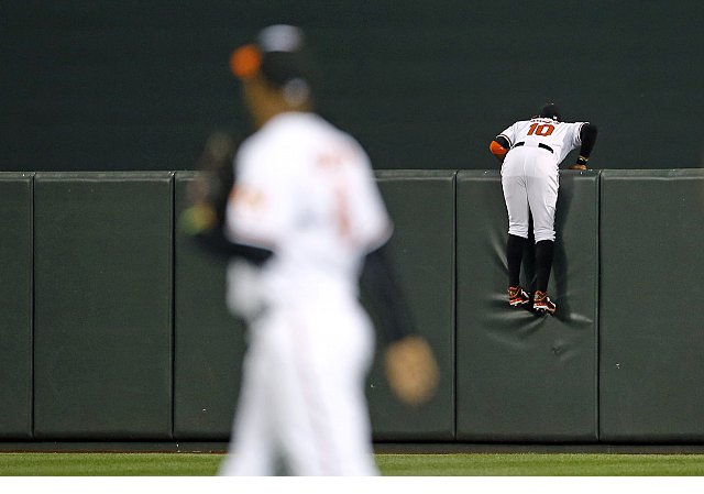 Mike Wright goes wrong as Red Sox rock Orioles 10-1