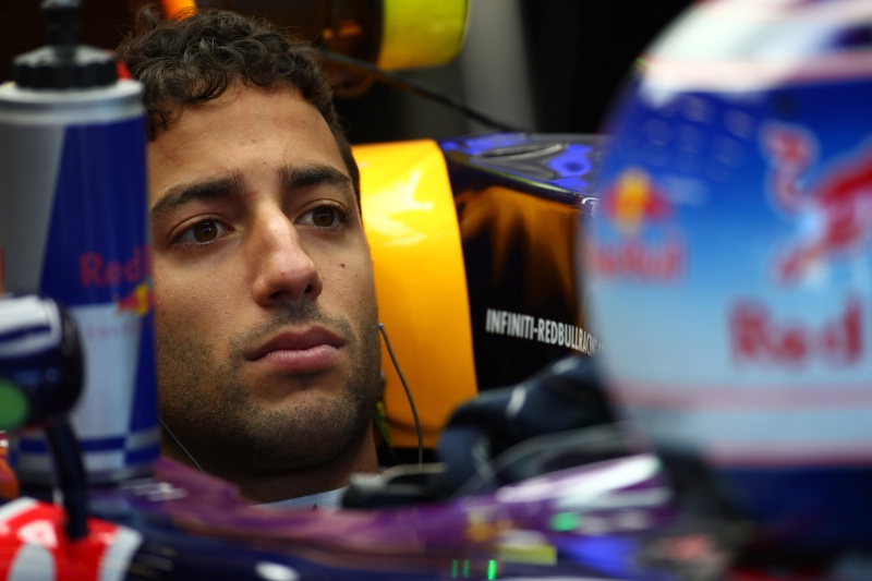 Ricciardo not worried by Red Bull engine uncertainty