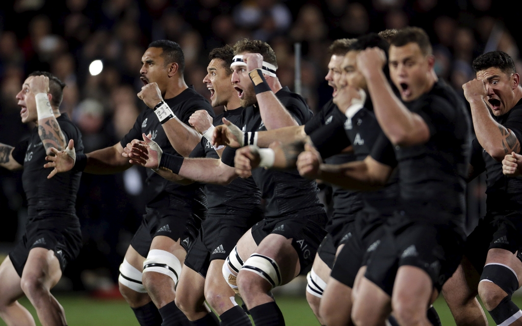 Rugby World Cup 2015: New Zealand's Richie McCaw 'dumb'