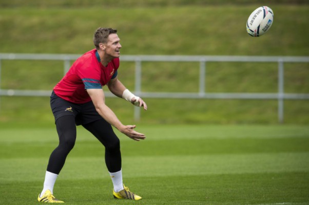 AFP  Lionel Bonaventure South Africa's captain and centre Jean de Villiers catches the ball during a team training session at Birmingham University in Birmingham