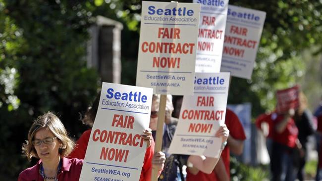 No School in Seattle Striking Teachers Refuse to Swallow District's Bullshit