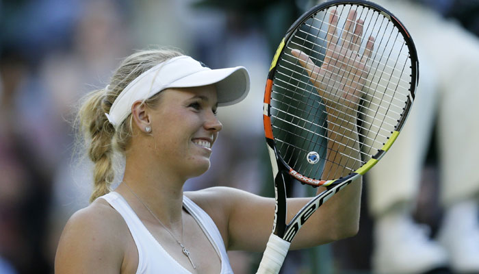 Caroline Wozniacki through to Tokyo semis Ana Ivanovic beaten