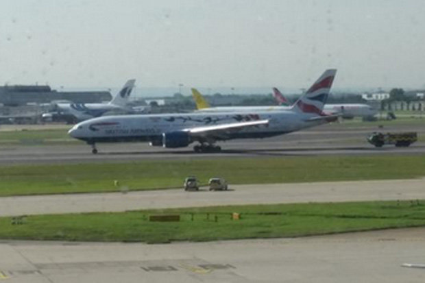 British Airways plane emergency landing Heathrow