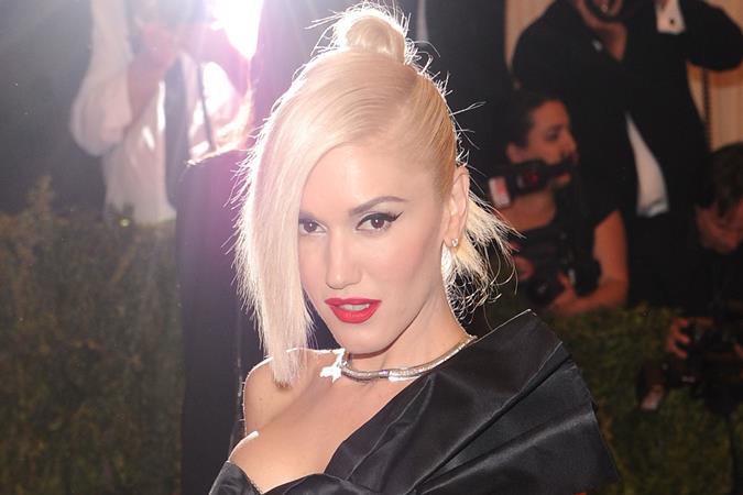 Gwen Stefani teaming up with Urban Decay