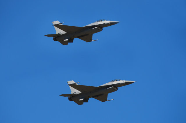 Two jetfighters