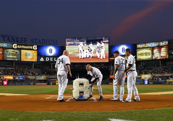 Joe+Girardi+Chicago+White+Sox+v+New+York+Yankees+tlvpRulVRNLl