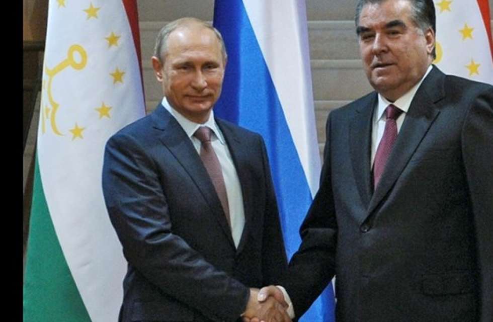 Russia's Putin pledges to help Tajikistan after deadly gun battles